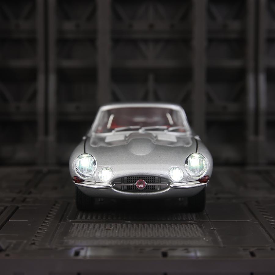 1: 24 Simulation Jaguar E-Type - Car Care 评论和价格